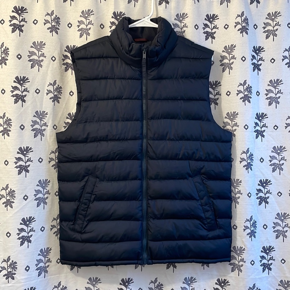 Old Navy Puffer Vest